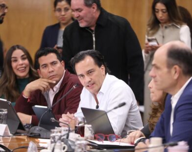 "La Oposición al Filo de la Reforma: Morena Avanza con Cambios a la Ley de Amparo mientras se Desenvuelve Tensiones en el Congreso"